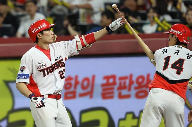 이범호 감독 한마디에 달라졌다… ‘KIA 해결사’ 김호령, 야구인생 황금기 맞이