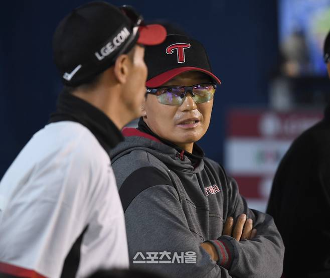 ‘방출’ 고우석, LG 복귀 가능성은?→염경엽 감독 “(고)우석이 결정이 중요” [SS시선집중]