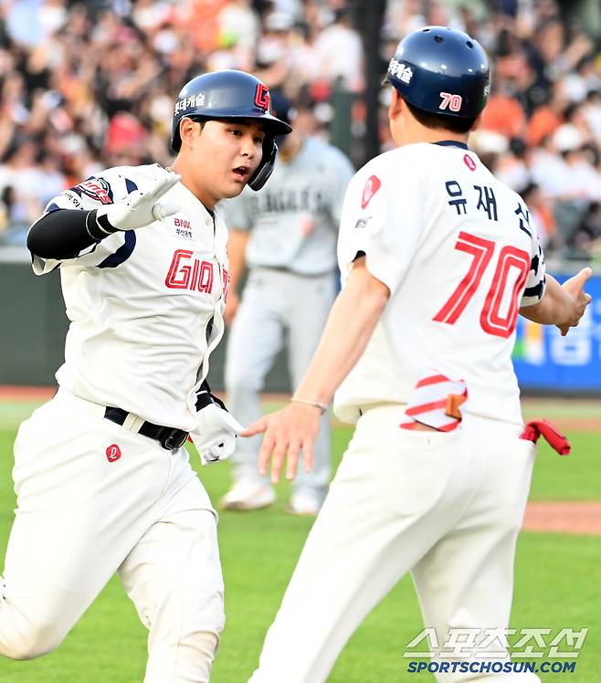 고졸 신인이, 프로 3번째 타석에서 120m 홈런포 실화냐...롯데 박재엽, 대형 포수 탄생 조짐 [부산 현장]