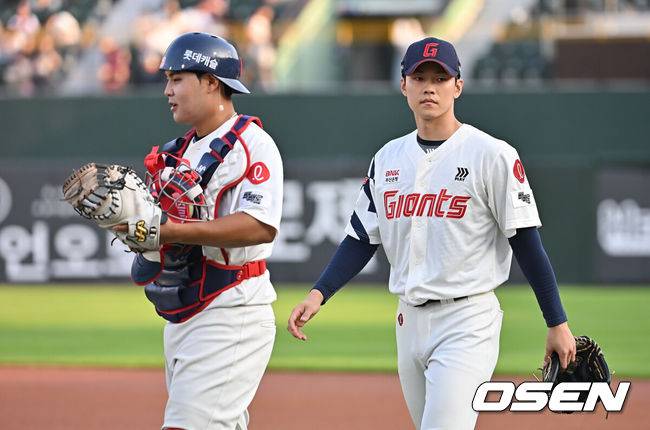 '부상 병동' 롯데, 상동 자이언츠가 해냈다!...신인 박재엽 3점포+홍민기 155km '쾅'+김원중 150SV, 한화 6연승 저지 [부산 리뷰]