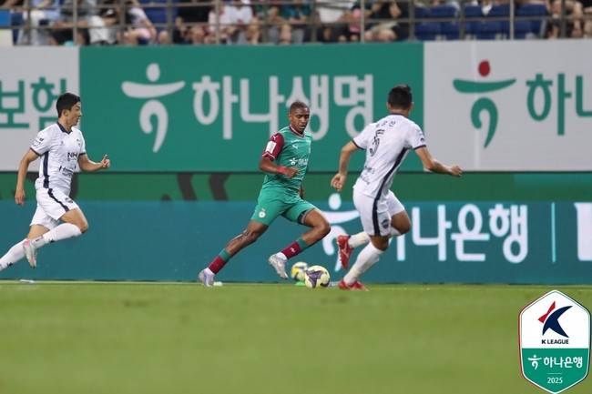 [K리그1 라이브] '괜찮을까?' 쏟아지는 우려...에르난데스는
