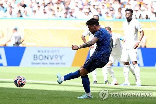 '광주 0-7 참패' 이유 있었네…'명문' 레알 마드리드, 사우디 알힐랄에 '혼쭐'→졸전 끝 1-1 무승부