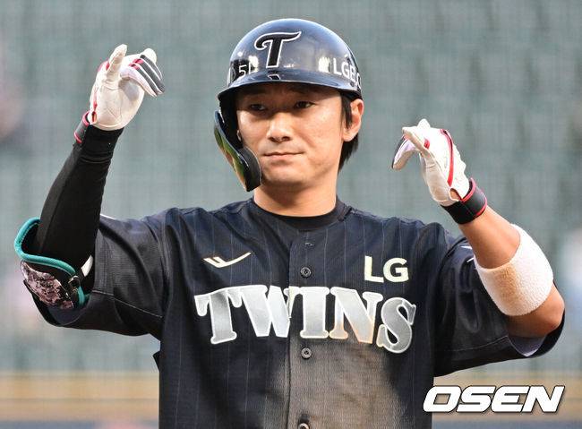 ‘이럴 수가’ 타율-안타-출루율, 모두 레이예스 다음 2위다.…LG 뉴 톱타자, 홍창기 잠시 잊어도 될까