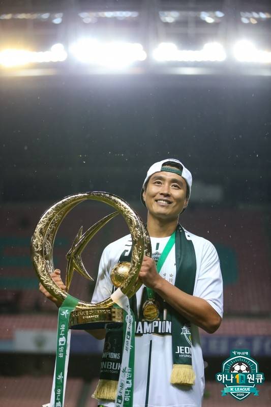 '전북 레전드' 이동국, K리그 신생팀 용인FC로…초대 테크니컬디렉터 선임