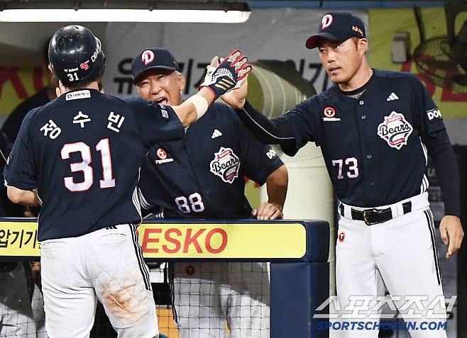 0-5를 뒤집었다! 두산, 이걸 이기네.. 김택연도 디아즈에 설욕! → 삼성에 9-8 짜릿한 역전극