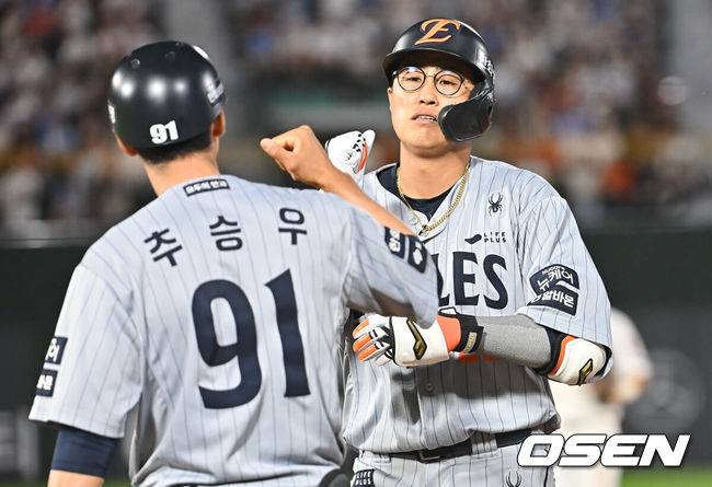 0-2에서 필승조 투입 총력전, 3-4 대추격전...'달의 결단' 통하나 했는데, 대주자가 허무한 도루 실패라니 [오!쎈 부산]