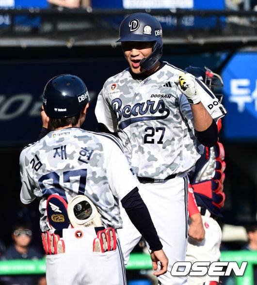 ‘강정호 고액 과외→2군행’ 휘문고 오타니 홈런포 터졌다! “두산에 꼭 필요한 선수” 감독대행 기대에 부응할까