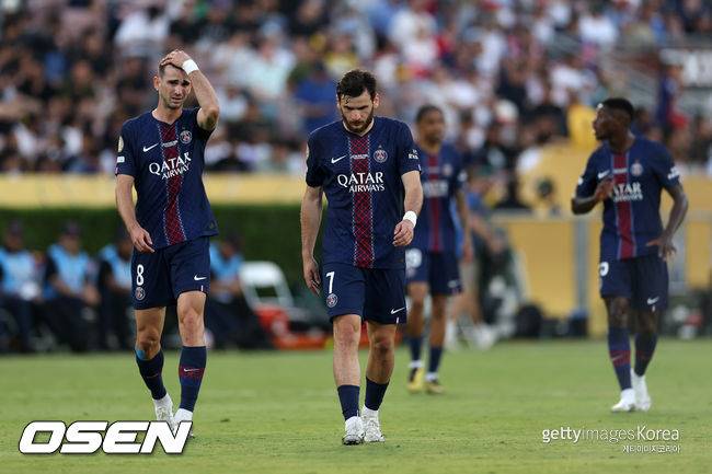 '대이변 발생' 이강인 교체 출전 PSG, '브라질 명문' 보타포구에 0-1 패배...B조 2위로