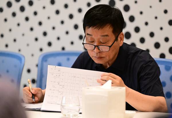 김희진 떠난 IBK…69세 김호철의 마지막 승부수는 '세터 3인 체제'[스한 위클리]