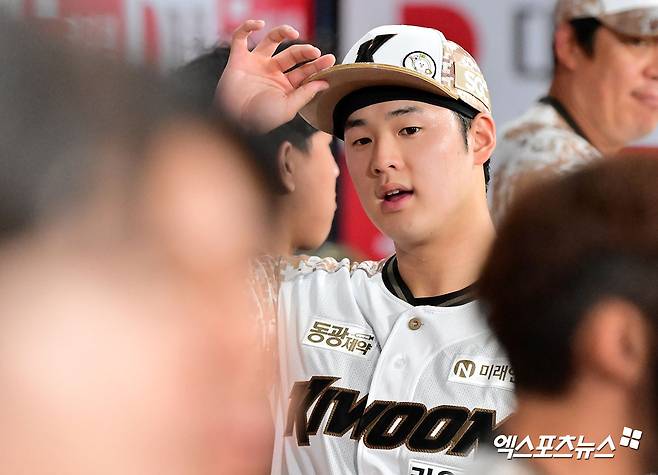 비가 만든 매치업! '전체 1순위 루키' 정현우 VS '리그 최고 외인' 폰세 맞붙는다…알칸타라 22일 등판 [대전 현장]