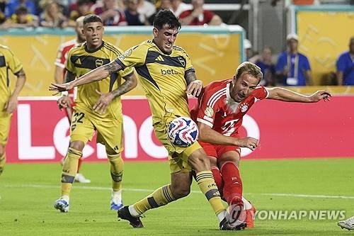 '김민재 공백 크네, 독일 국대 큰 실수' 케인 1골 1AS 폭발!…뮌헨, 남미 최강 보카 2-1 간신히 제압→클럽월드컵 16강 조기 확정