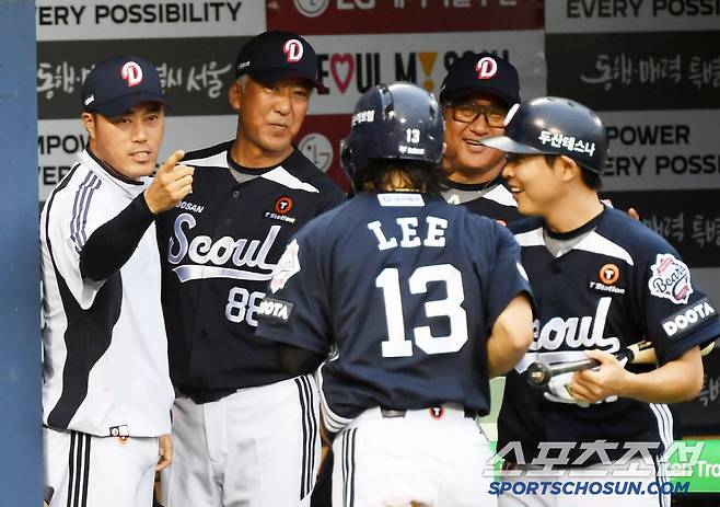 '어이없는 협살 실패→2실점→1점차 패배' '디테일 실종' LG, 결과는 참혹했다. 공동선두 실패→3위와 1G차[잠실 포커스]