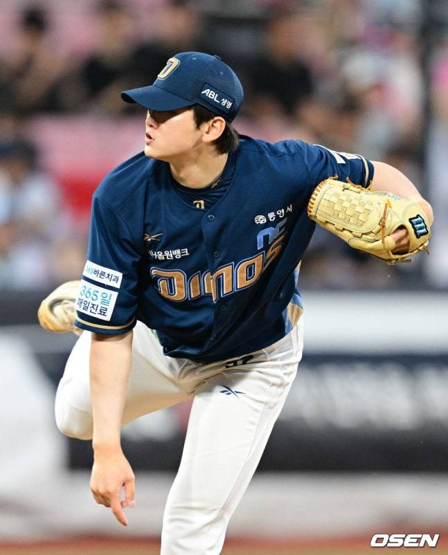 '볼넷→볼넷→사구→볼넷→헤드샷→사구' 5-0 경기가 1이닝 만에 뒤집혔다, '충격의 7실점' 수원에 대체 무슨 일이