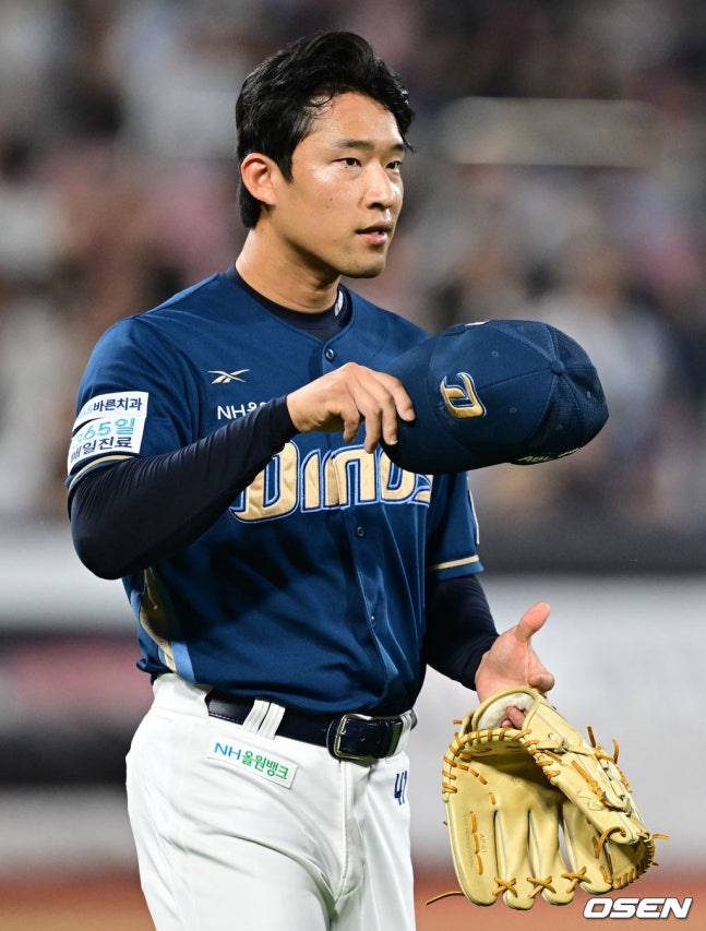 '볼넷→볼넷→사구→볼넷→헤드샷→사구' 5-0 경기가 1이닝 만에 뒤집혔다, '충격의 7실점' 수원에 대체 무슨 일이
