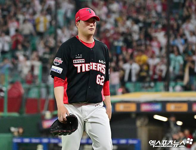 KIA 6연승 바라봤는데, '⅓이닝 2실점 블론세이브'라니...또 랜더스필드서 고개 숙인 정해영 [인천 현장]