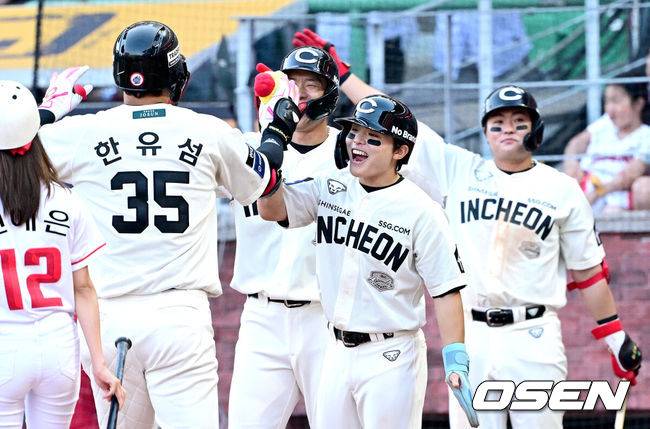 ‘승승승승승무승’ KIA 6연승, 1064일 만에 터졌다, 김석환 대타 역전 결승 투런…SSG에 5-4 역전승, 정해영 진땀 세이브 [인천 리뷰]