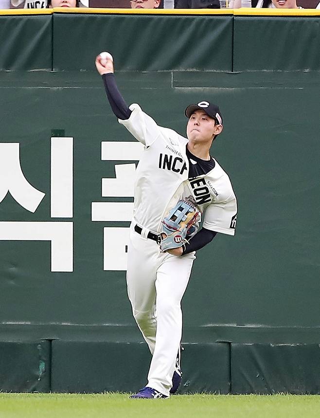 '날벼락' 트레이드로 보름 전 영입했는데→부상 1군 이탈이라니, 사령탑