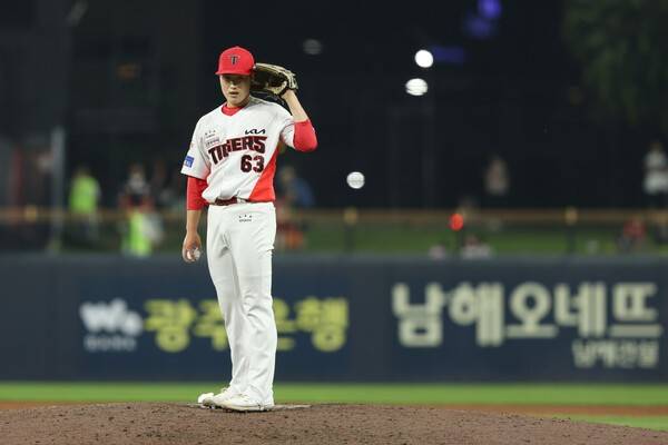 '청룡기 히어로' KIA 고졸 신인의 무실점 투구, 데뷔 첫 승리로 보답받았다…'2R 지명→퓨처스 연착륙→1군 3G 무실점' 눈에 띄는 이호민의 '스텝업'