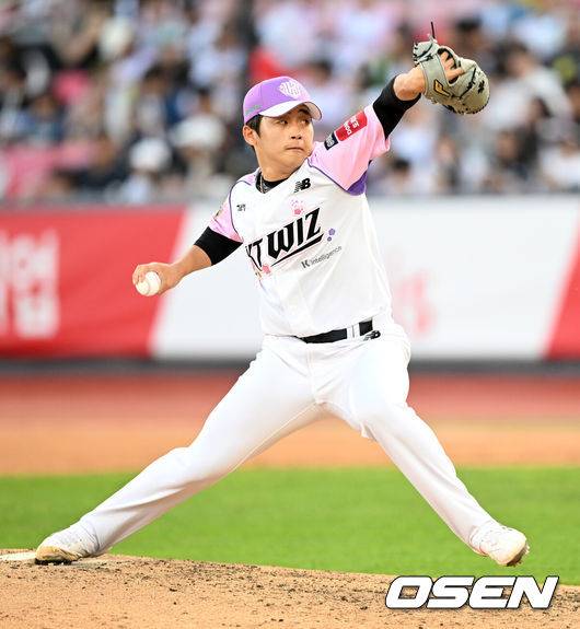비인기팀 설움인가…선수단 투표 압도적 1위에도, 한국의 트라웃 베스트12 고배 ‘롯데의 벽 높았다’
