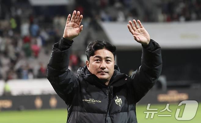 '행정가 첫 출발' 안정환