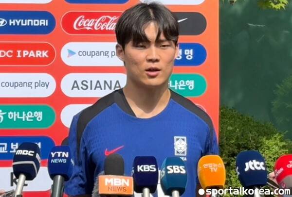 '국가대표' 오현규, 159억 명문 구단 러브콜 터졌다!...