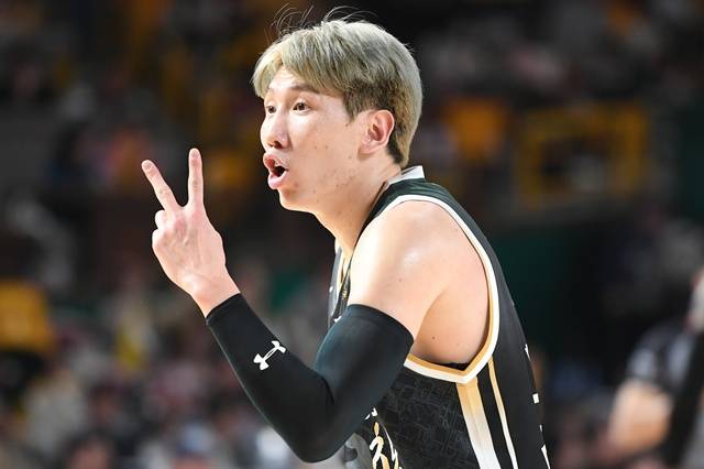 '두경민 결국...' 타 구단 영입 의사 없었다, MVP→웨이버 공시→선수 위기