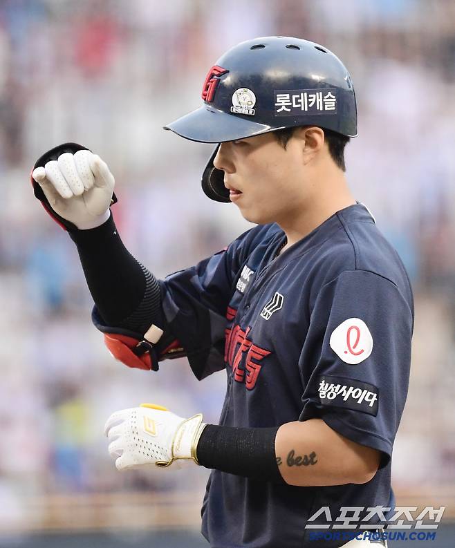 레이예스 혼자 야구하는 롯데? 자이언츠는 '원팀'이다 [SC포커스]