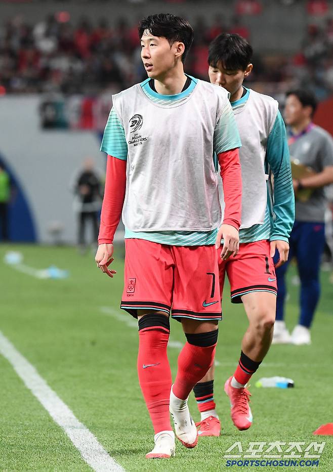 '中 망연자실' 토트넘 韓 손흥민+양민혁→日 수비수 이적설