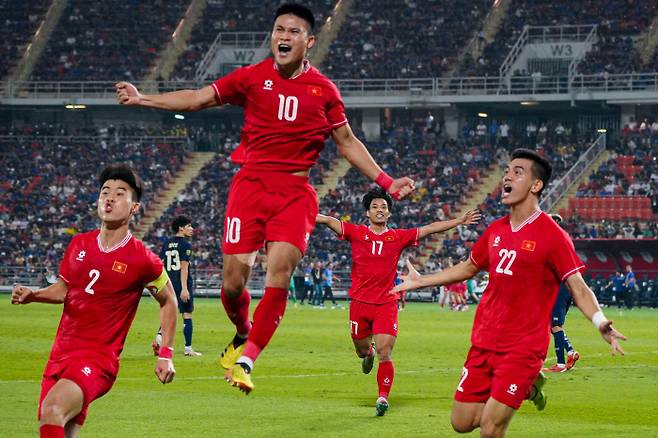 韓-日도 비상! 亞 축구판을 흔든다...