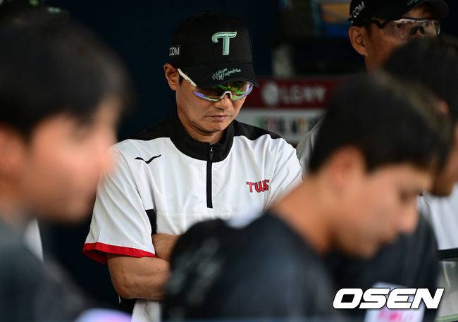 ‘진짜 위기’ LG, 롯데에 2위 자리도 뺏길라…71경기에서 딱 1번→최근 4경기에서 2번이나 영봉패, 홈런 빅3 슬럼프가 너무 길다