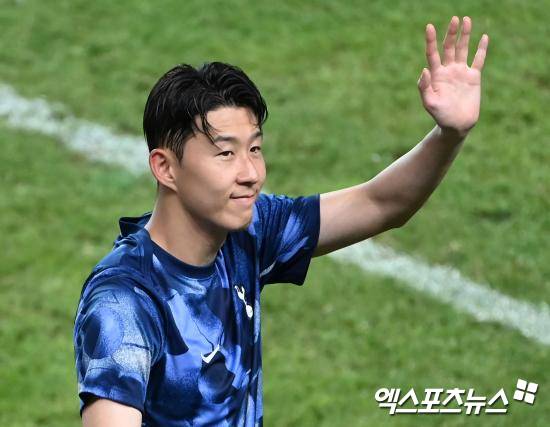 토트넘, '손흥민 장기계약' 1월부터 원했다…