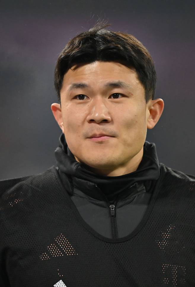 韓 축구 초대박! ‘EPL 챔피언’ 리버풀 ‘폭풍 영입’…이적료 552억까지 낮아진 ‘방출 대상’ 김민재 노린다