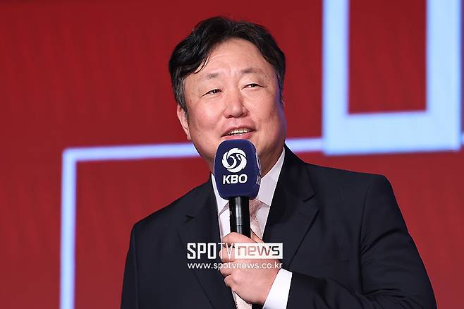 '손호영 이후 첫 트레이드' 차명석 단장