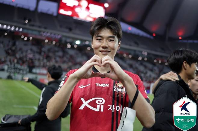 FC서울, 기성용과 작별 발표... “은퇴식·지도자 도전 함께할 것”