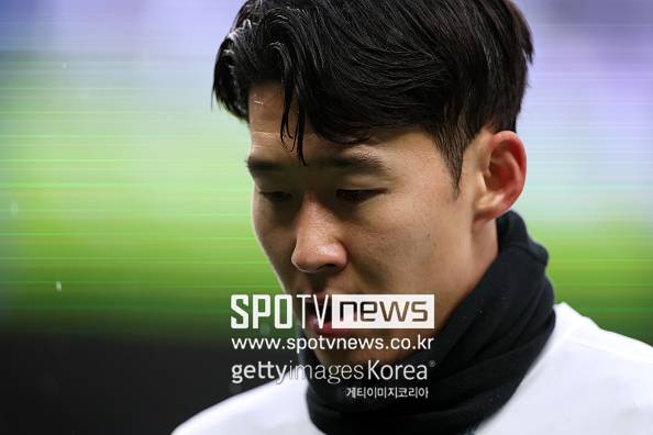 英 ‘오피셜’ 최고 분석 매체 발표…“손흥민 떠나면, 토트넘 암흑기 온다” 돈 욕심 내지말고 잔류 설득 주장 왜? 