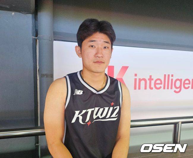 “5이닝 동안 손도 못 댔다” LG 공포의 좌완 어떻게 품었나…트레이드로 좌완 트윈타워 구축 “임준형 좋은 시기에 왔어”