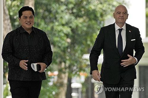 인도네시아 대폭발!