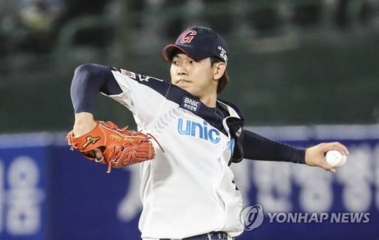 154km '광속구' 롯데 홍민기 '큰일났다!' 강정호가 '쿠세' 발견해 공개...