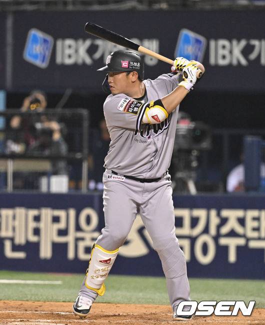 ‘롯데→KT→LG’ 강백호에게도 밀렸던 우승 포수, 또 트레이드 이적…진짜 이 악물었다 “마지막이라는 생각으로”