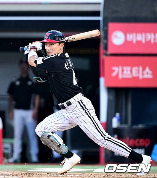 '트레이드' LG 천성호 일냈다! 친정에 9회 2루타→동점 득점 비수…LG, KT에 짜릿한 4-3 역전승 ‘신민재 결승타 쾅’ [수원 리뷰]