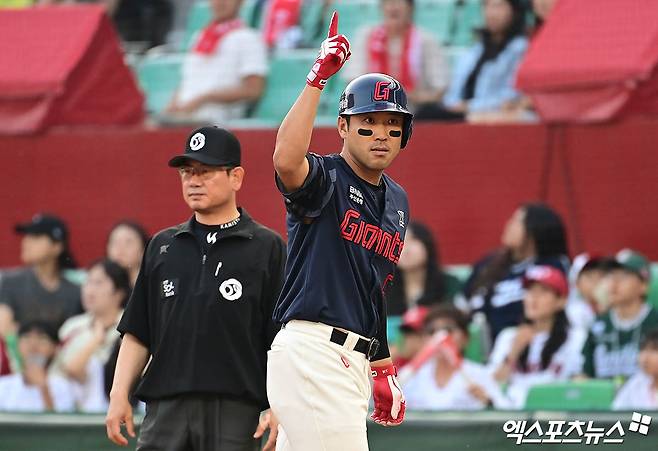 '승엽+원중 극장' 롯데, 0-3 뒤집는 건 일도 아니다!…나승엽 대타 3점포로 NC 7-6 제압 [창원:스코어]