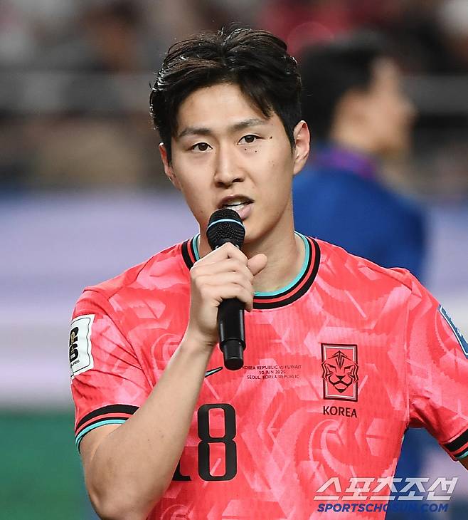 한국 축구 어쩌나, 일본이랑 싸움도 안되네...3700억vs1900억 차이, 겨우 절반 수준