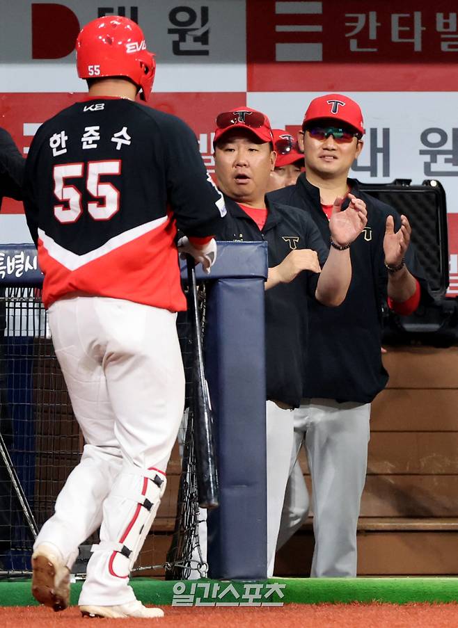 전반기 최대 분수령 LG 3연전 앞둔 이범호 감독