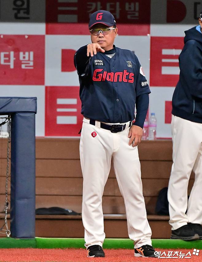 '역전의 명수' 롯데, 명장은 거인이 자랑스럽다…