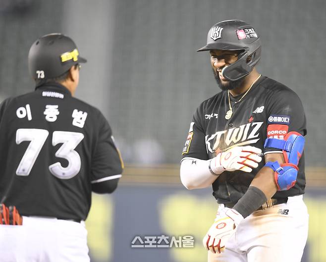 ‘감독 원했던’ 이종범 코치, ‘최강야구→KBO 사령탑’ 이승엽 루트 따라가려 하나 [SS이슈]
