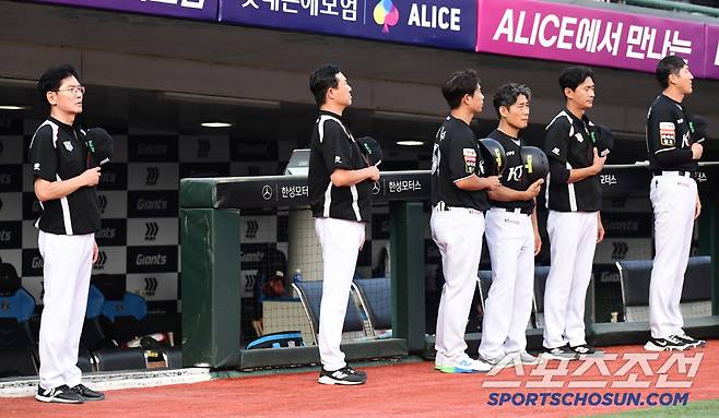 '프로 위에 예능?' 근본 없는 최강야구의 만행, 왜 이종범은 최악의 수 뒀을까