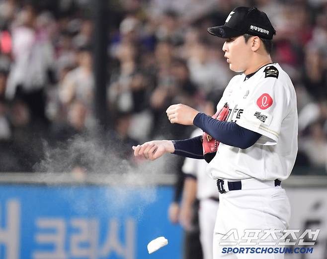 155㎞ 광속구가 하루에만 3명…'3강' 롯데는 하루하루가 다르다. 윈나우+리빌딩 동시 진행 [SC포커스]