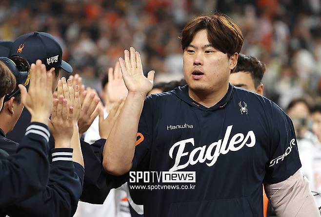 한화 굴욕의 시간 이겨냈는데… 정작 460억 FA들이 글쎄, 우승 위해서는 반드시 필요하다