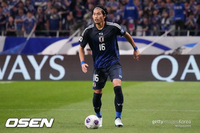 日 축구 미쳤다! 하루에 빅리거 2명 탄생...190cm CB·혼혈 MF, 분데스 동반 입성 [공식발표]