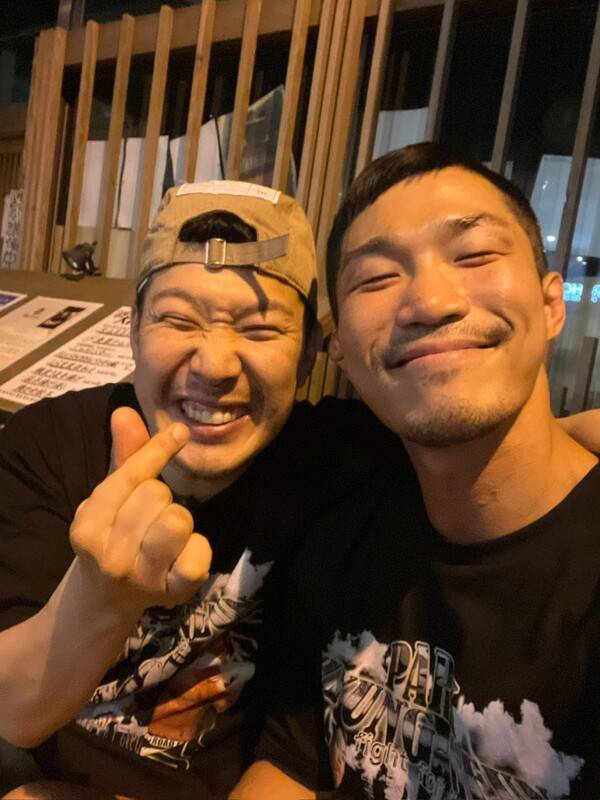 '하하 딸 살린' 박형근, '은퇴경기 지킨' 하하... 뜨거운 우정의 케이지[로드FC 073]